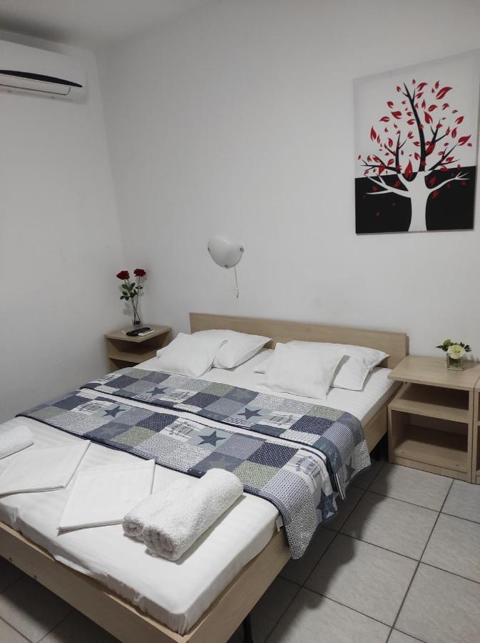Apartments Skala Sutomore Bagian luar foto