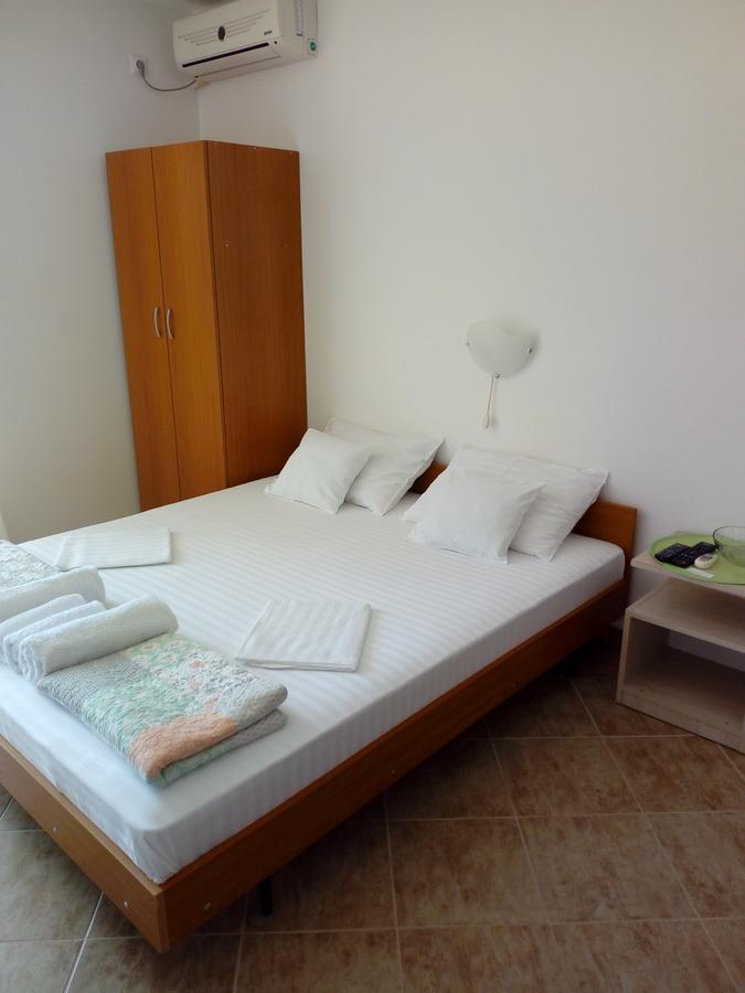 Apartments Skala Sutomore Bagian luar foto